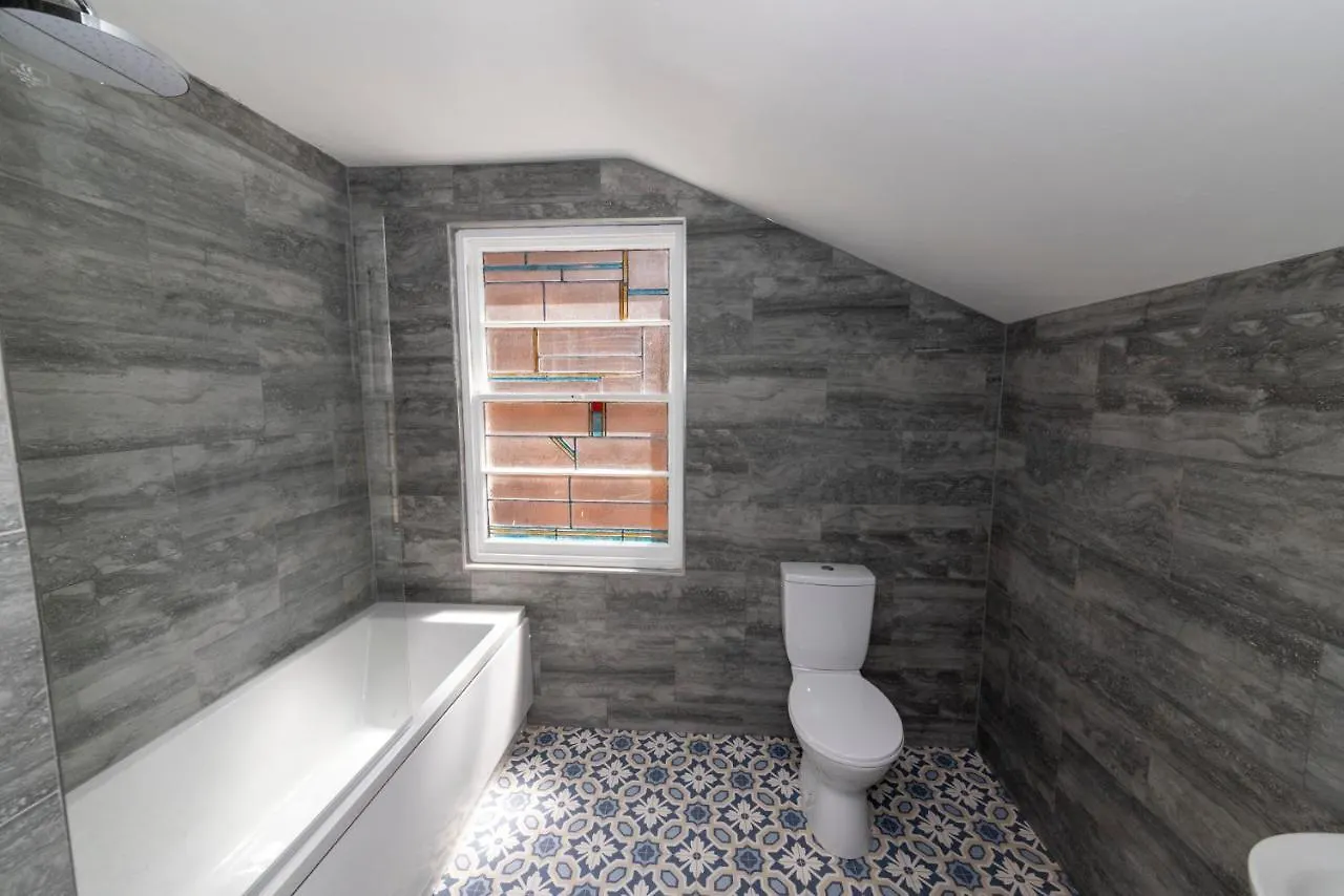 Coastal Escape At 31, Scarborough Holiday Home