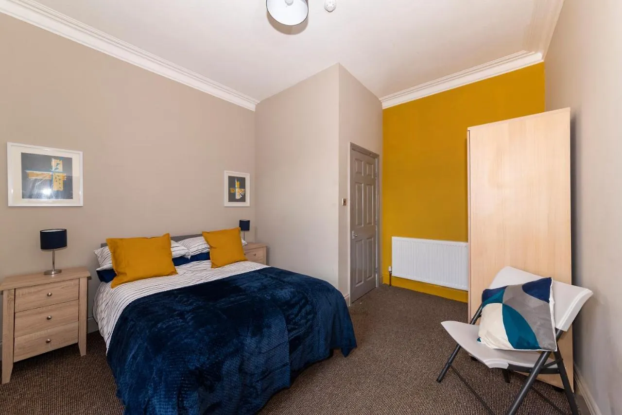 Coastal Escape At 31, Scarborough Holiday Home