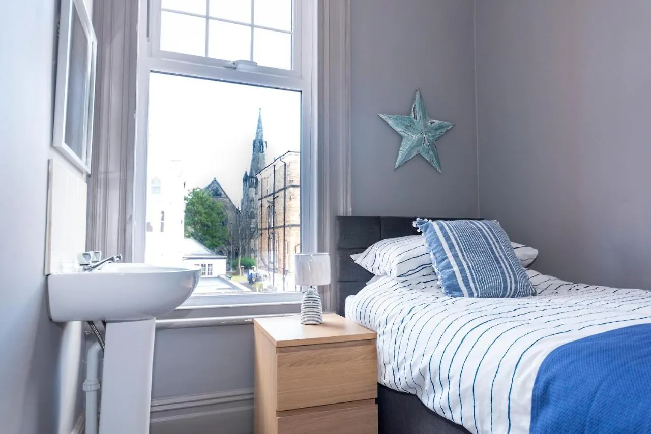 Coastal Escape At 31, Scarborough Holiday Home