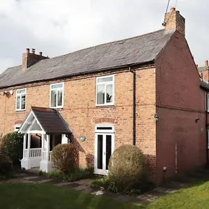 Bretton House Farm Retreat , Chester United Kingdom