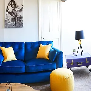 The Penthouse Queen Margaret's Apartment