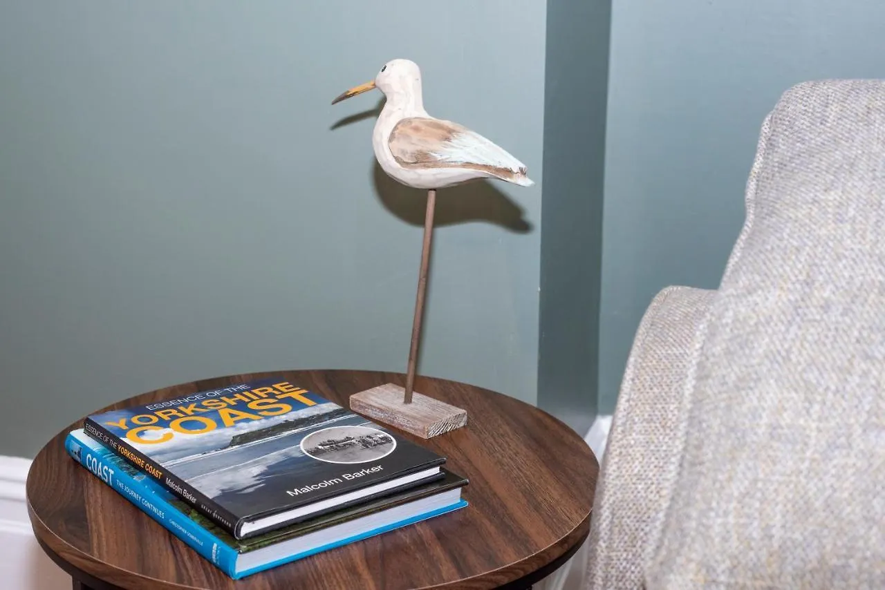 Coastal Escape At 31, Scarborough Holiday Home