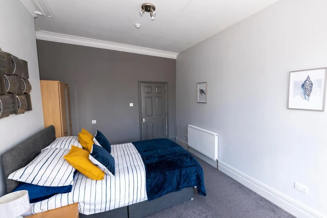 Coastal Escape At 31, Scarborough Holiday Home